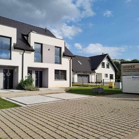 Domek Pod Swierkami -Apartament Swierkowy IV Kudowa Zdroj Ngoại thất bức ảnh