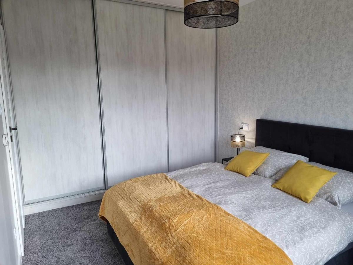Domek Pod Swierkami -Apartament Swierkowy IV Kudowa Zdroj Ngoại thất bức ảnh